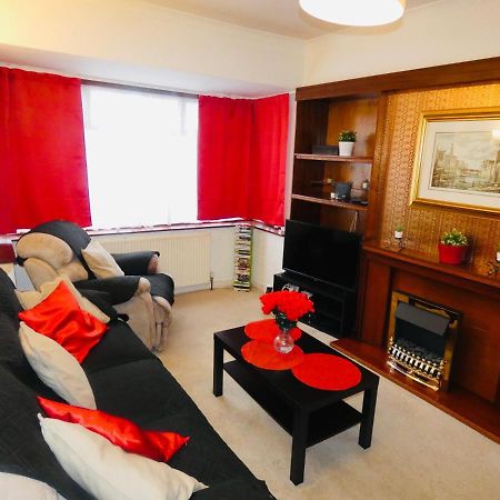 Spacious 3 Bed House With Parking & Good Transport South Norwood Exterior foto