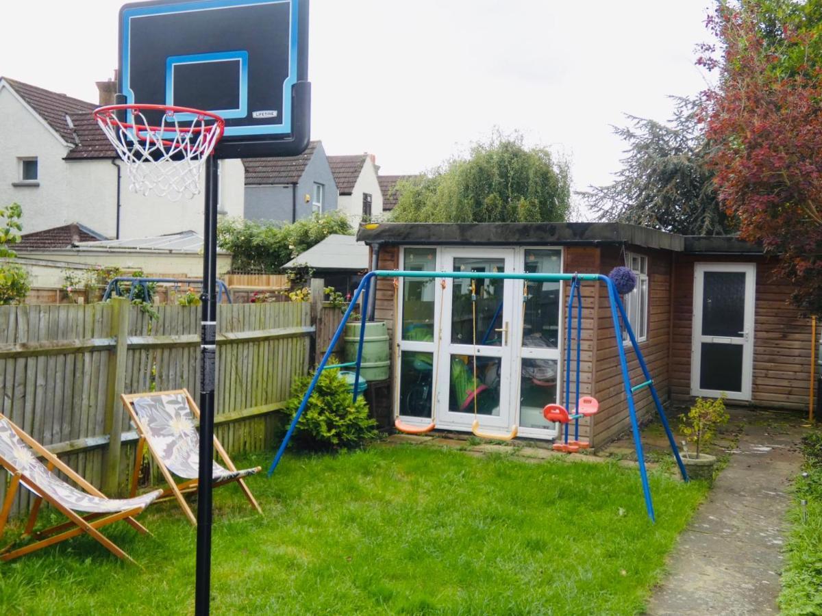 Spacious 3 Bed House With Parking & Good Transport South Norwood Exterior foto