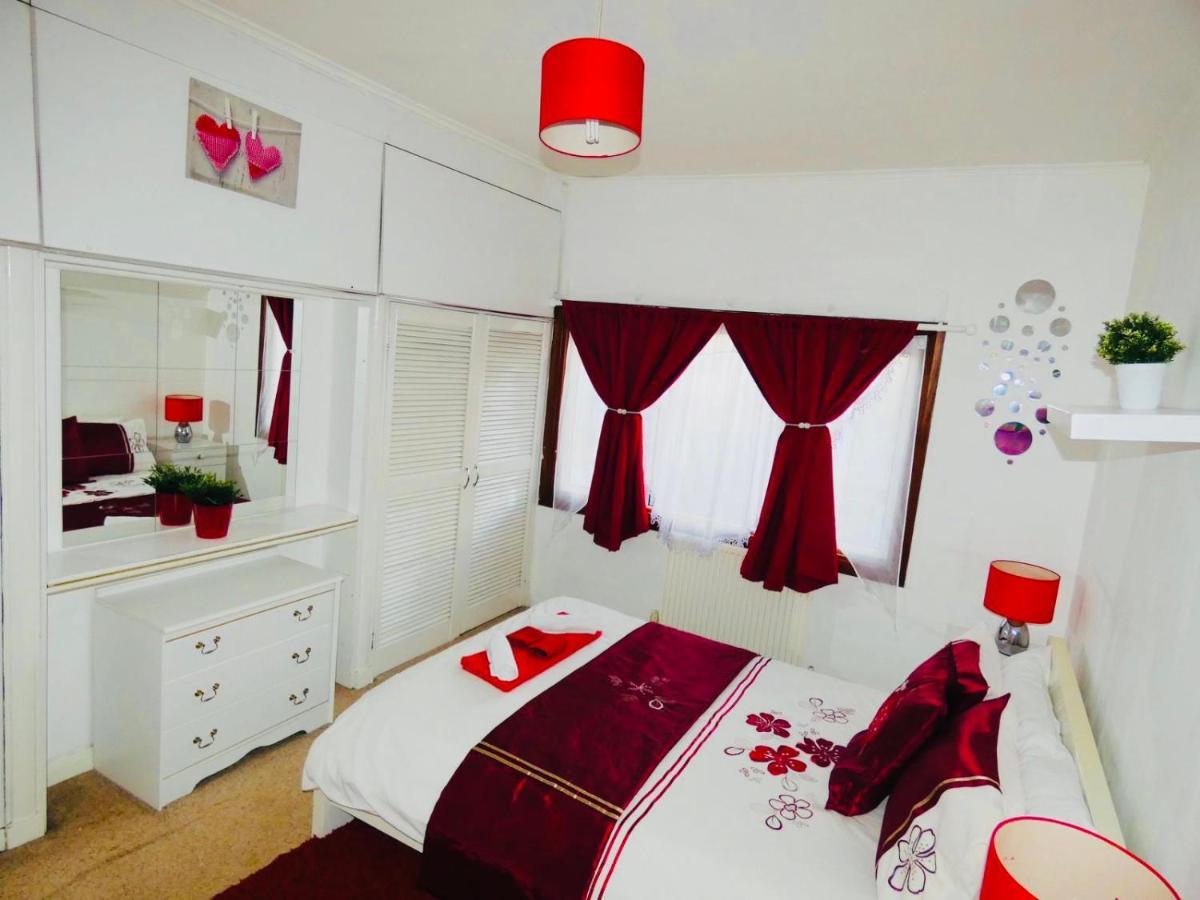 Spacious 3 Bed House With Parking & Good Transport South Norwood Exterior foto