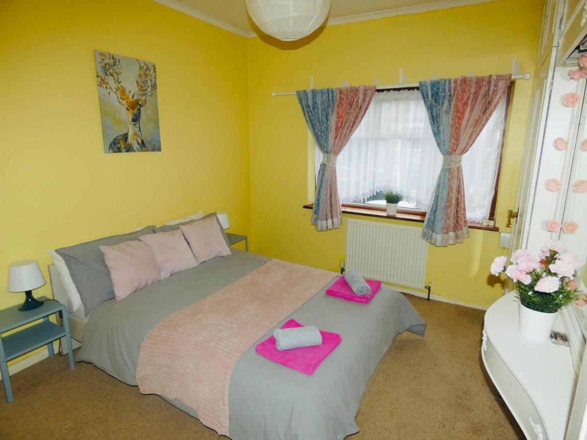 Spacious 3 Bed House With Parking & Good Transport South Norwood Exterior foto