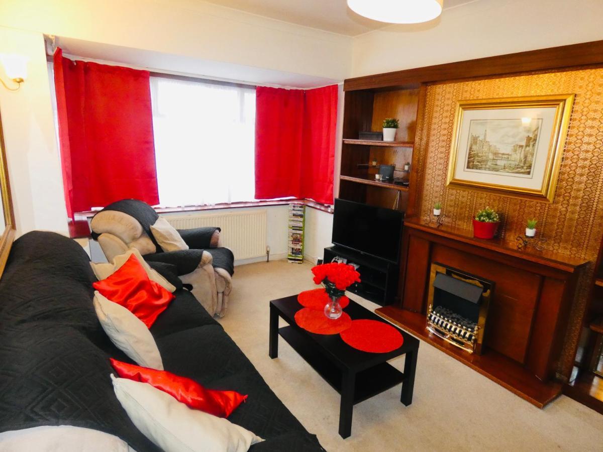Spacious 3 Bed House With Parking & Good Transport South Norwood Exterior foto