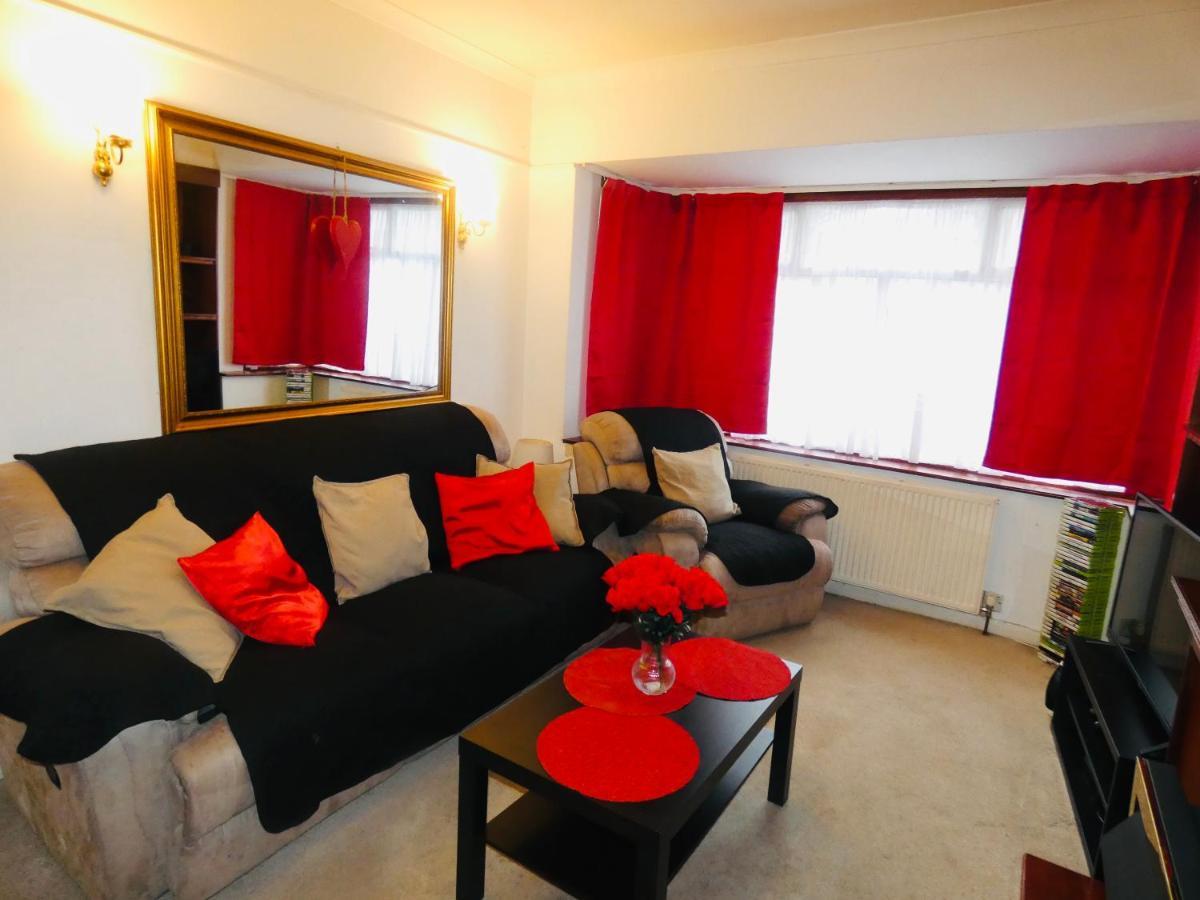 Spacious 3 Bed House With Parking & Good Transport South Norwood Exterior foto